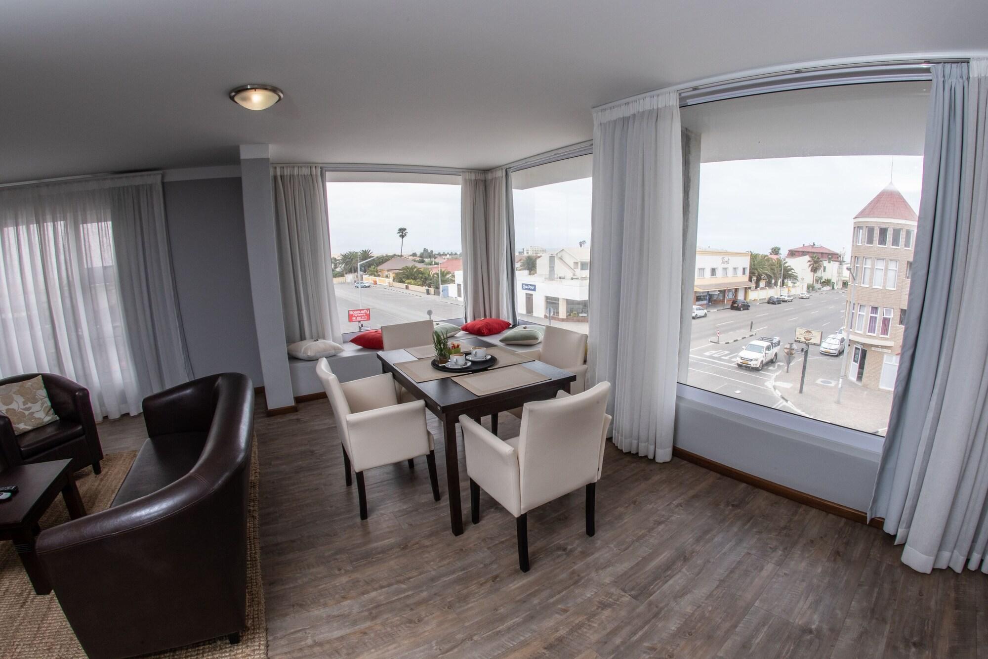 Swakopmund Plaza Hotel Exterior photo